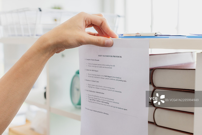 办公室下午任务处理协议程序文档图片素材