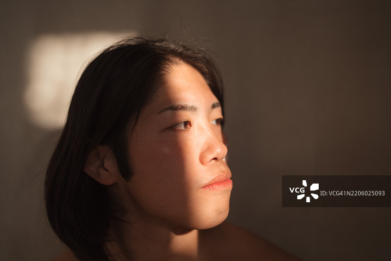 亚洲男性的肖像图片素材