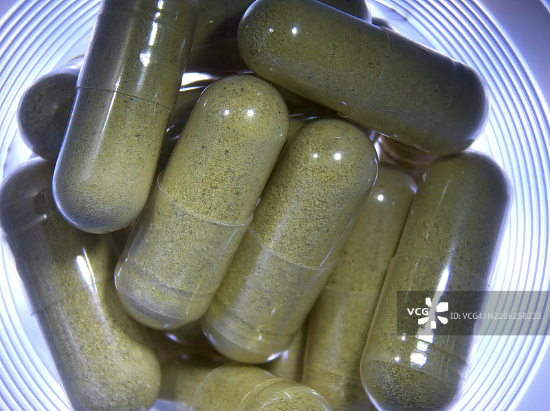 小麦草胶囊供口服使用图片素材