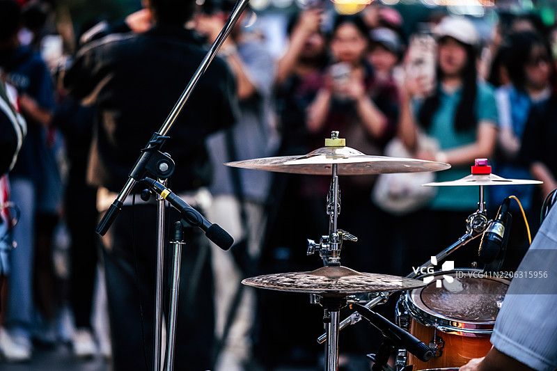 钹、踩镲、军鼓图片素材
