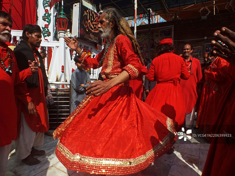 苏菲圣人拉尔·沙赫巴兹·卡兰达尔的年度URS / MELA图片素材