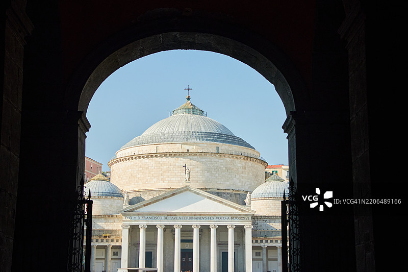 意大利那不勒斯的公民广场图片素材