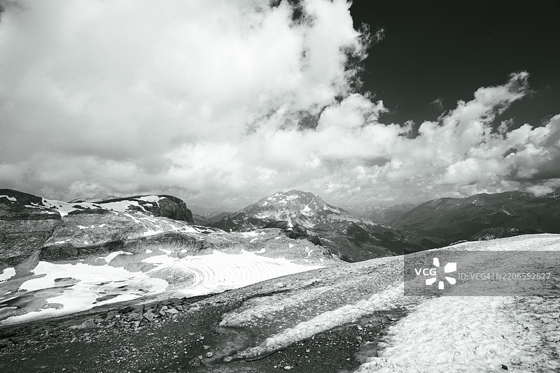 黑白迷人的阿尔卑斯逃逸图片素材