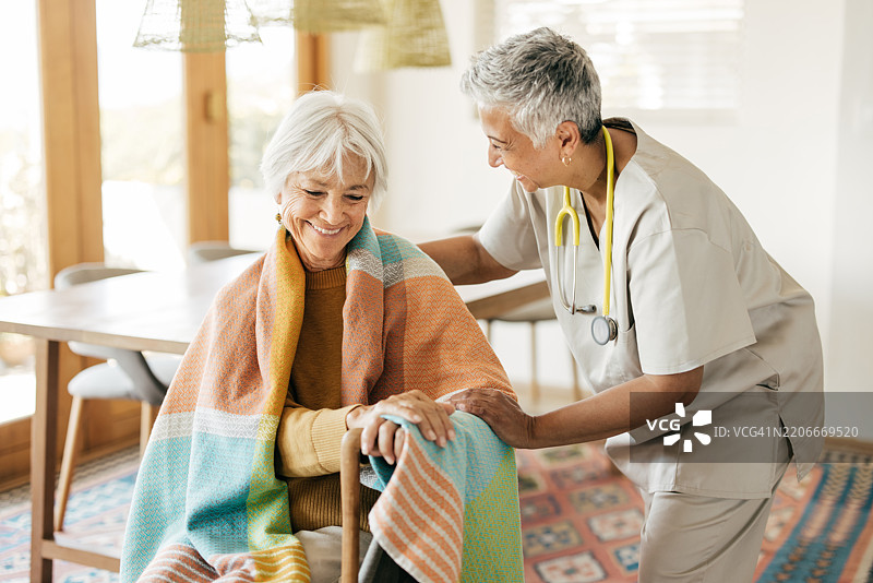 优雅老去——关怀护理如何改变生活图片素材