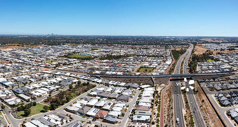 卡弗舍姆沿线的罗高速公路鸟瞰图图片素材