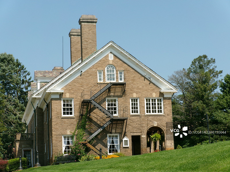 在美国密歇根州Laketown Twp的Dorr E Felt Mansion拍摄的照片，2023年8月图片素材