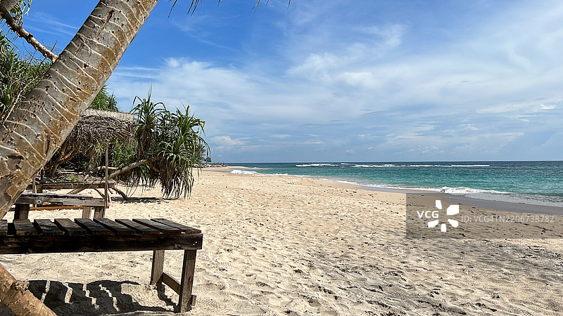 斯里兰卡海滩的美丽景色与天空相映成趣图片素材