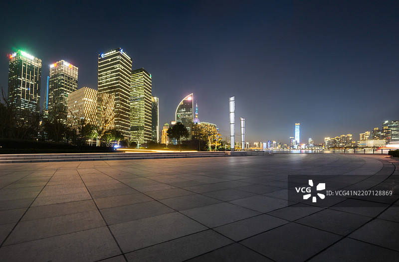 上海浦东陆家嘴外滩金融区夜景图片素材