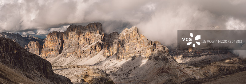 多洛米蒂山脉图片素材