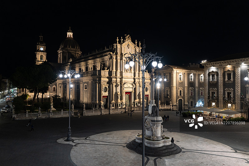 西西里岛的卡塔尼亚大教堂和大象喷泉图片素材