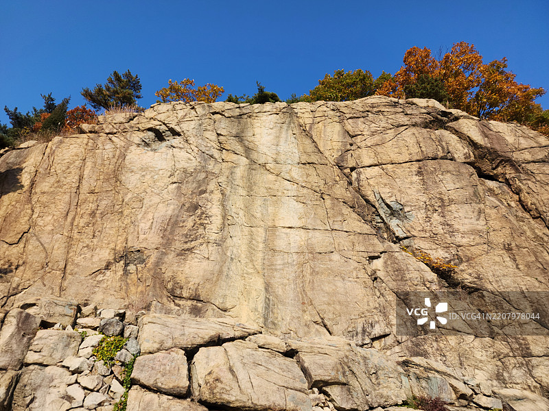 大爱洞，始兴市，京畿道（索来山坐佛菩萨像 国家宝藏第1324号）图片素材