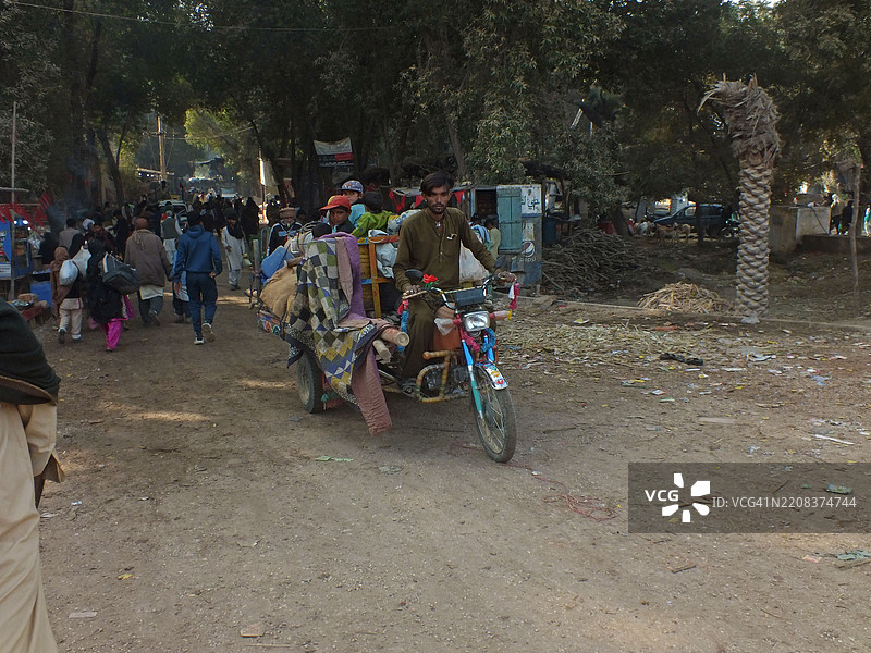 苏菲圣人拉尔·沙赫巴兹·卡兰达尔的年度URS / MELA图片素材