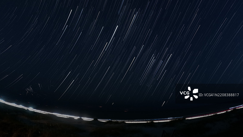 海滩上的星轨图片素材