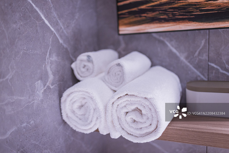 新鲜卷好的毛巾图片素材