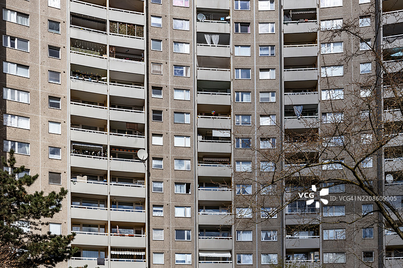 住宅塔楼的外立面图片素材