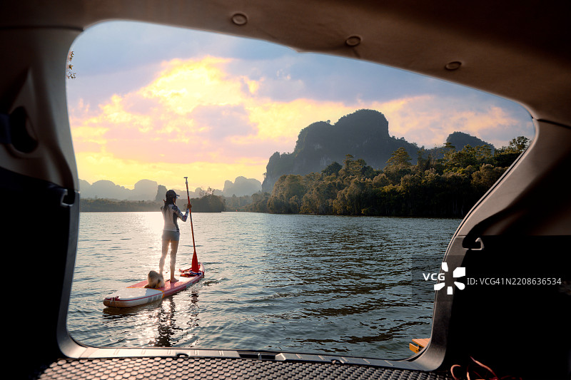 越野划桨图片素材