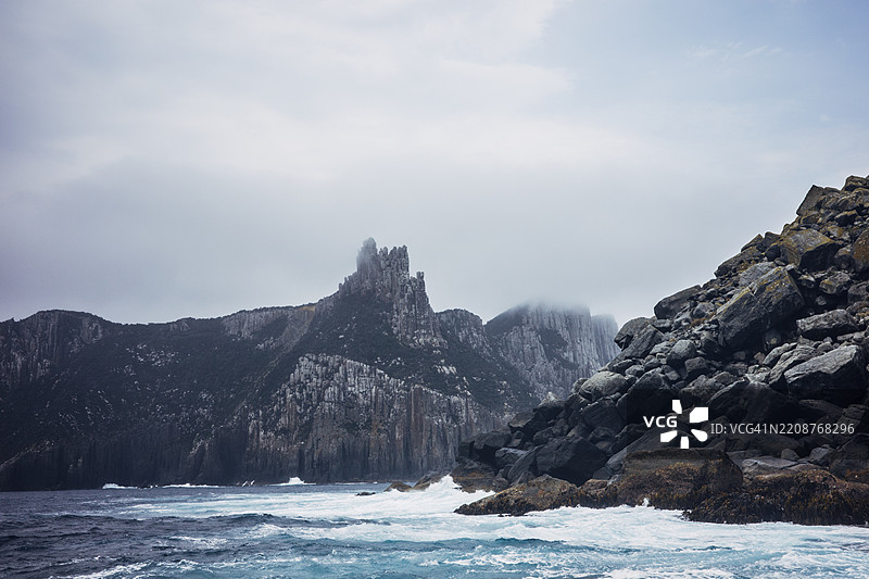 塔斯马尼亚澳大利亚塔斯曼岛国家公园的海崖景观图片素材