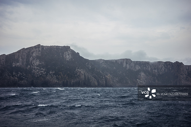 塔斯马尼亚澳大利亚塔斯曼岛国家公园的海崖景观图片素材