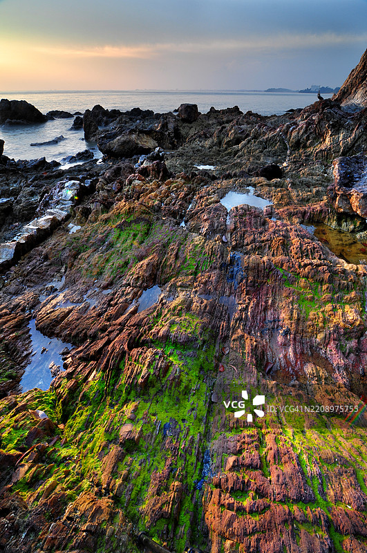 岩石海滩图片素材
