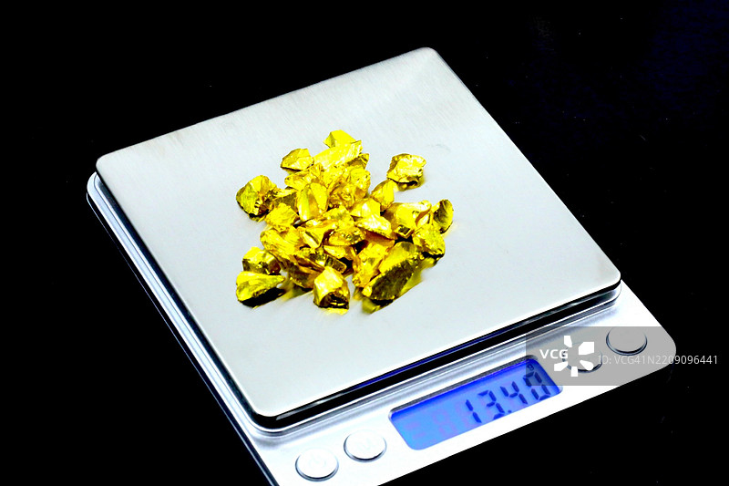 开采的金块图片素材