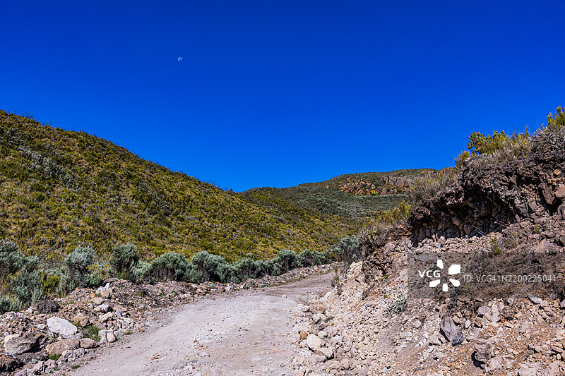 肯尼亚山梅鲁克尔马拉，基库尤克尔尼亚，加姆巴基尼亚，恩布基尼亚是一个已灭绝的火山。图片素材