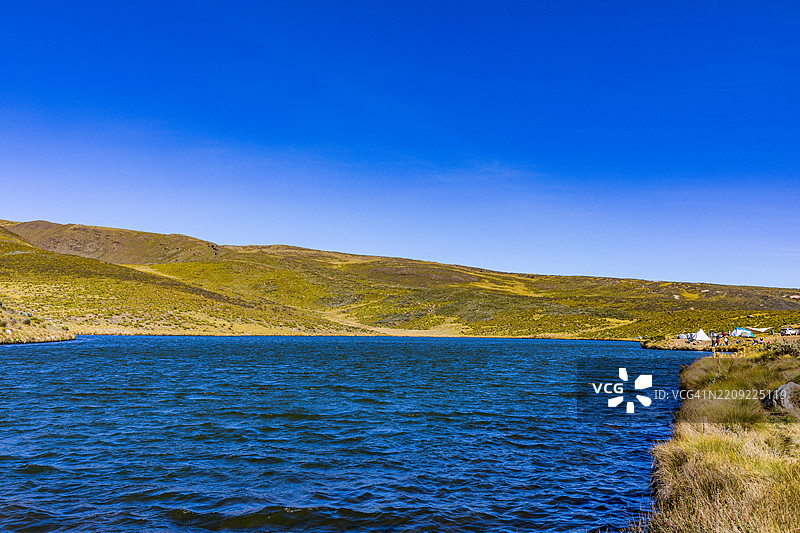 肯尼亚山梅鲁克尔马拉，基库尤克尔尼亚，加姆巴基尼亚，恩布基尼亚是一个已灭绝的火山图片素材