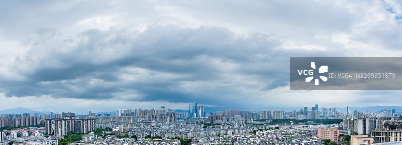 福建省福州市，台风来临前阴云密布，天气阴沉。图片素材