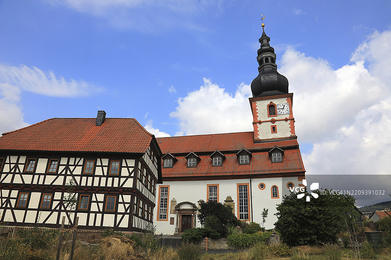 德国图林根州施马尔卡尔登-迈宁根区罗恩布里克市赫尔梅尔绍森的罗恩大教堂，基督教新教教堂，欧洲图片素材