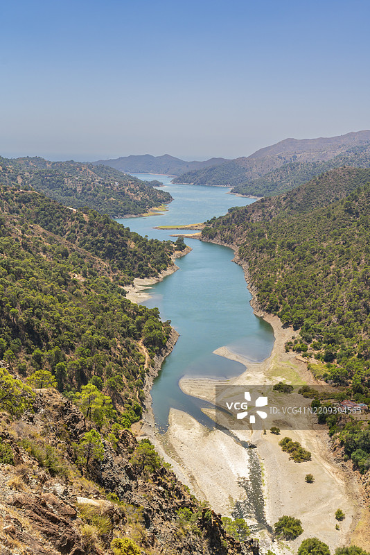 康塞普西翁水库，里奥韦尔德河，雪山国家公园，伊斯坦村，安达卢西亚，西班牙，欧洲图片素材