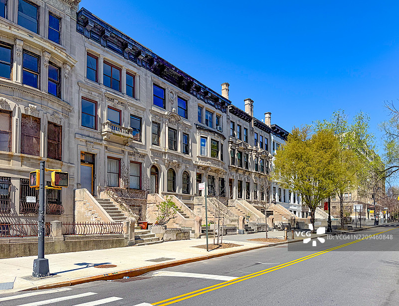 华盛顿高地，纽约市的修道院大道排屋图片素材