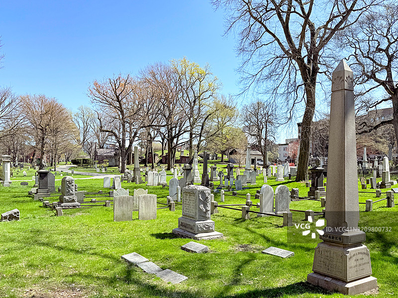 华盛顿高地三位一体公墓的纪念碑和墓碑图片素材