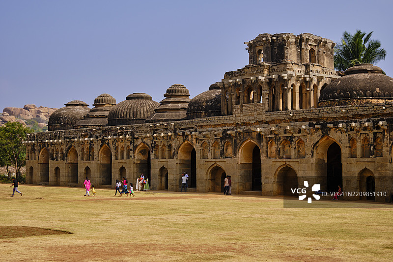 印度，卡纳塔克邦，汉皮，维贾亚纳加尔王国的最后一个伟大印度教王国的首都，存在于14至16世纪之间图片素材