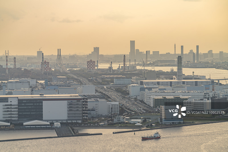 日本川崎市工业区的飞机航拍视图图片素材