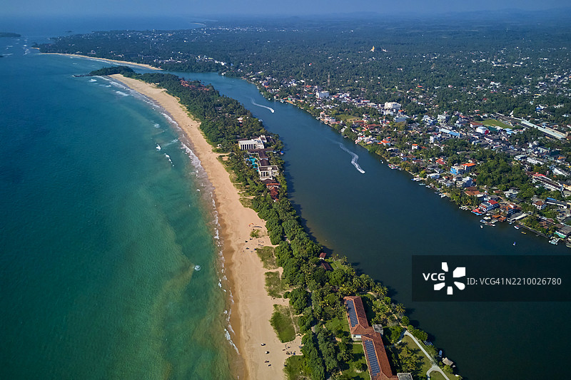 斯里兰卡，南方省，彭托塔，彭托塔海滩的鸟瞰图图片素材