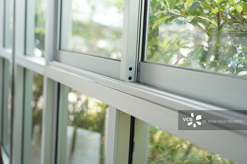 铝框窗户图片素材