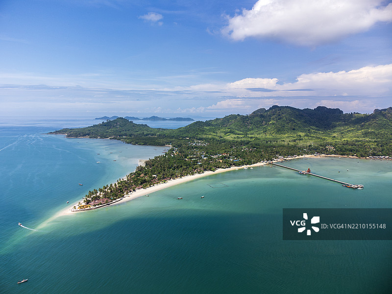 泰国Trang安达曼海的Koh Mook热带岛屿鸟瞰景观图片素材