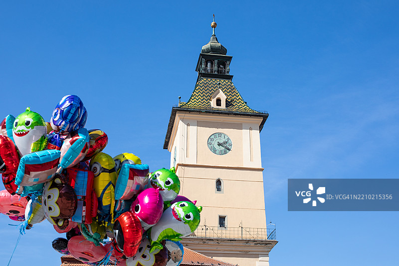 访问布拉索夫，气球与市政厅图片素材
