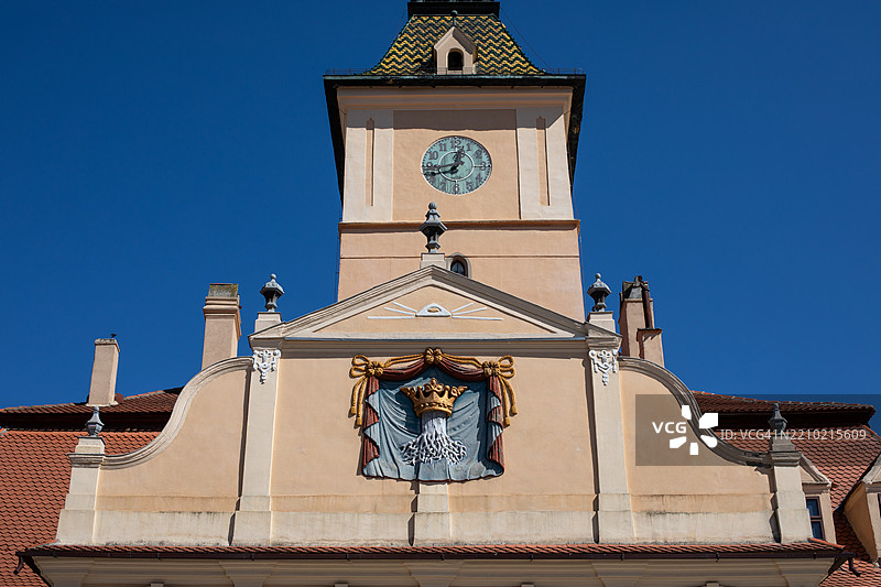 迷失在时间中：布拉索夫市议会大楼图片素材