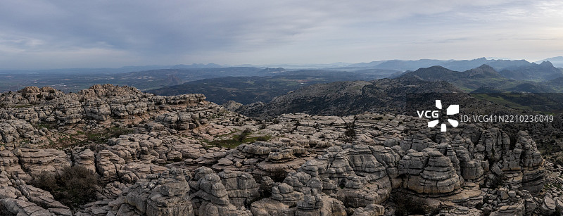 奇特的石灰岩岩石形成,埃尔托卡尔自然保护区,安特克拉的托卡尔,马拉加省,安达卢西亚,西班牙,欧洲图片素材