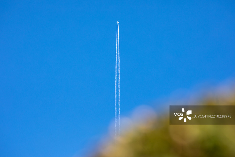 夏季航班，英国图片素材