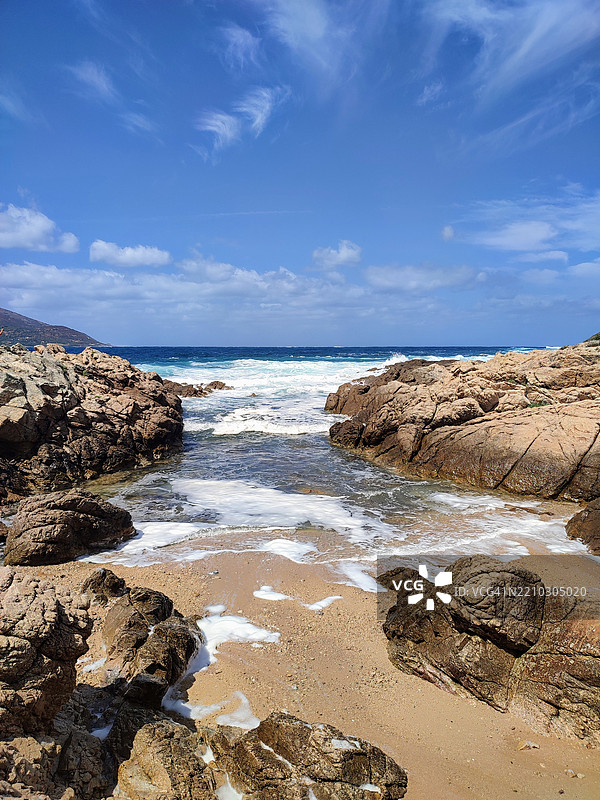 法国科西嘉岛海洋与天空的美丽景色图片素材