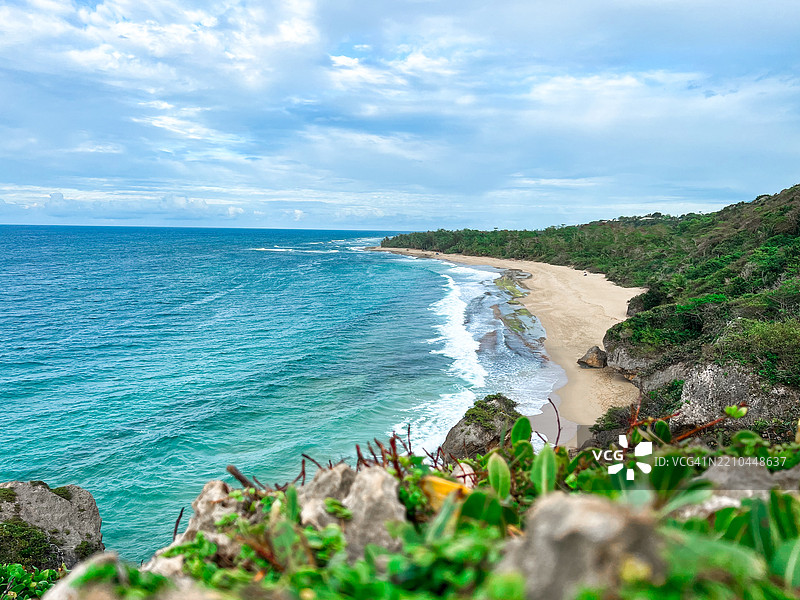 海洋与天空的美丽景色，马雷萨巴哈，波多黎各图片素材