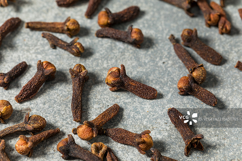 高角度视图的香料在桌子上，美国，USA图片素材