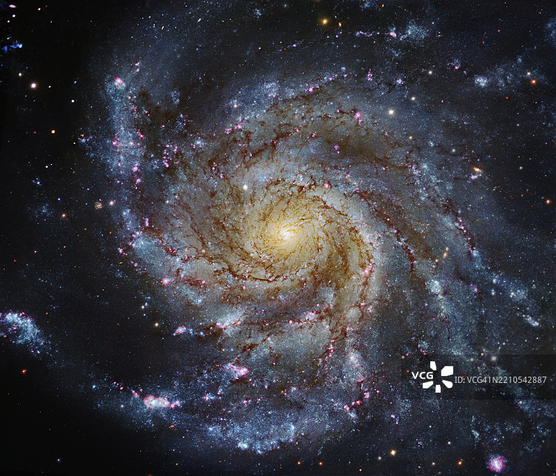 风车星系，复合图像图片素材