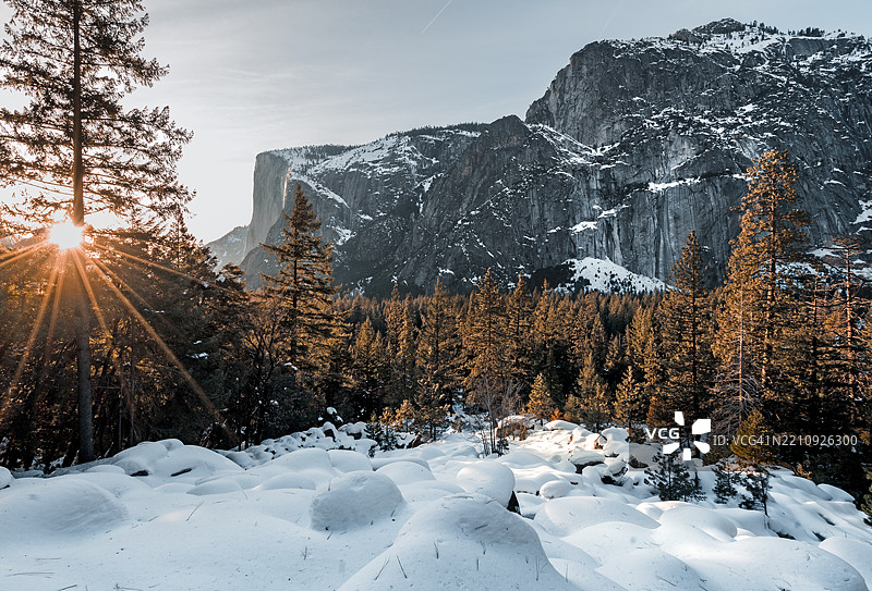 优胜美地火瀑布图片素材