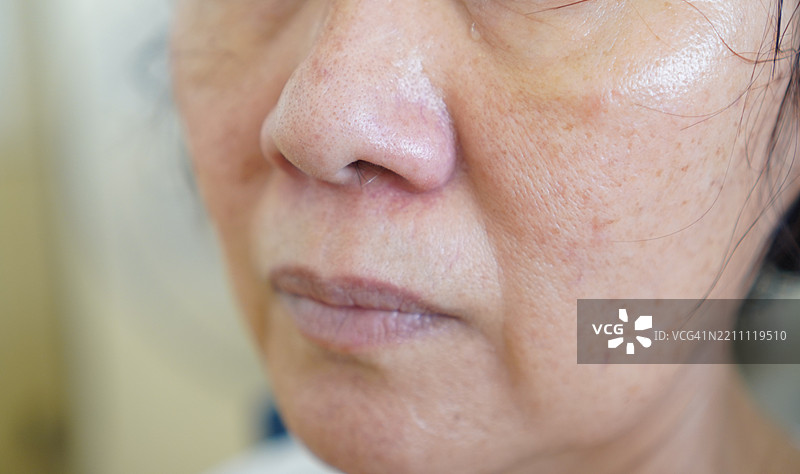 鼻子女人图片素材