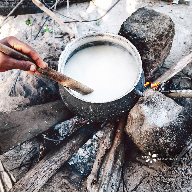 烹饪非洲菜肴图片素材