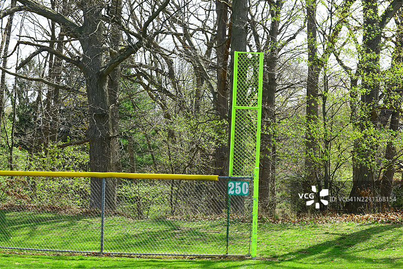 棒球场的犯规柱图片素材