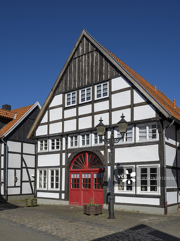 德国北莱茵-威斯特法伦州雷达-维登布吕克老城区的半木结构房屋图片素材