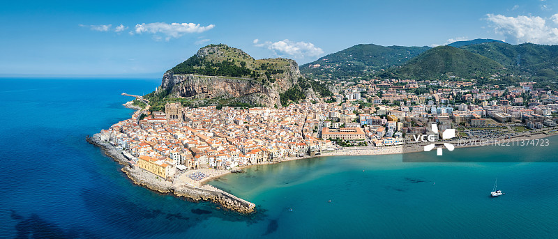 西西里岛切法卢镇切法卢湾XXXL全景意大利图片素材